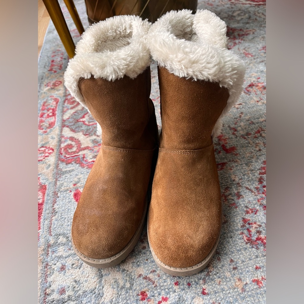 Target Brown Cozy Boots with Cream Fur